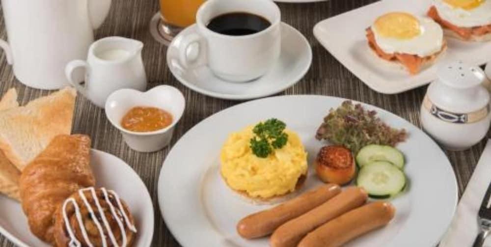 Richmonde Hotel Iloilo Εξωτερικό φωτογραφία