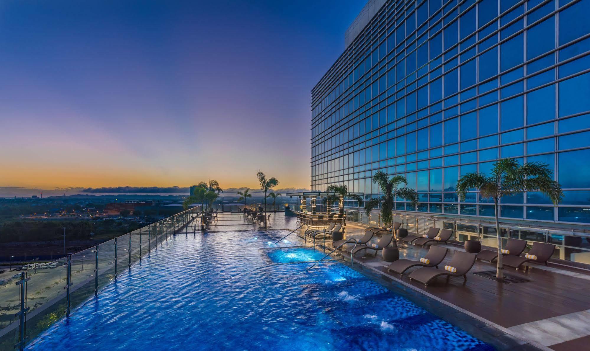 Richmonde Hotel Iloilo Εξωτερικό φωτογραφία